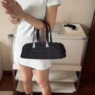 Chanel 中古冰格手提腋下包 34*11*11 98新配件塵袋