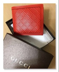 gucci  真皮短銀包 ( 限量經典款 ) 原價售價$2,xxx