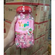 Yupi Yupi Strawberry candy