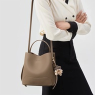 Leather bucket bag womens 2025 new large capacity shoulder cross-body bag high-end feeling mother ba