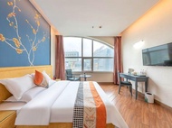 H·Anyue Hotel (Foshan Lecong Louvre International Furniture Expo Center)