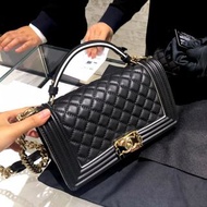 全配有附購證 CHANEL handle 香奈兒 Leboy 中號 Boy25