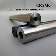ท่อเหล็กอัลลอยด์โครเมียมโมลิบดีนัม42CRMO ท่อไฮดรอลิคภายในและภายนอกแชมเฟอร์30ซม. 40ซม. ความแม่นยำสูง