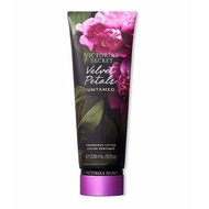 Victoria's Secret Velvet Petals Untamed Fragrance Body Lotion 236ml 香氛身體乳