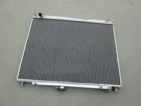Aluminium Radiator For Mitsubishi Pajero III IV Montero/Shogun/Sfx V60/V70/V80 NM NP NS NT 2.8L/3.2L