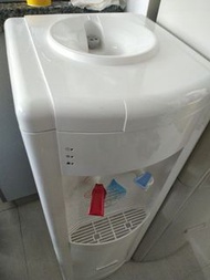 AQ 冷熱水機