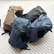 Arcteryx 15L 簡潔實用超好背的雙肩！輕薄便攜！休閒旅遊！最好用的雙肩包！Bags Backpacks
