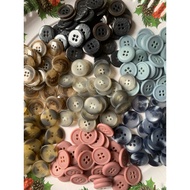 Button size 12 to 14mm. 2 holes, 4 holes in many colors. Set of 20 buttons.