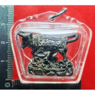 Wootanoo 挡降牛Luang Pho Chuet
Wat Bodhi Setthi
made of magical metal
Nur lomdam 黑铜材料
佛历be 2548
