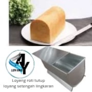 Bread tin lidded bread tin