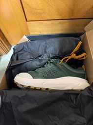 Hoka One One Tor Ultra Low Mountain us10