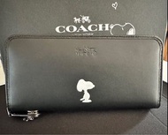 Coach x Peanuts Snoopy 史努比 long leather wallet