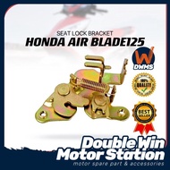 HONDA AIR BLADE125 SEAT LOCK BRACKET AIRBLADE125 AIRBLADE 125 AIR BLADE 125