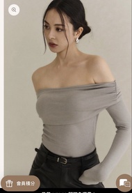 Beigy Off-Shoulder Long Sleeve Top