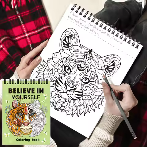 24 Pages Coloring Book, Relaxing Coloring Book, Animal Graffiti, Including 1 Picture Card, Fun Color
