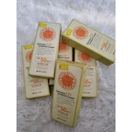 3w clinic sunblock cream