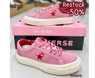 Converse One Star x Hello Kitty รองเท้าผ้าใบผู้หญิง รองเท้าผ้าใบผญ  sz.36-40Eu V74A110