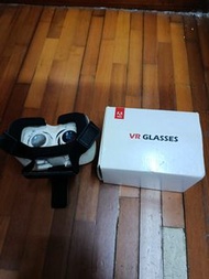 # VR GLASSES VR眼鏡
$20 （自取）