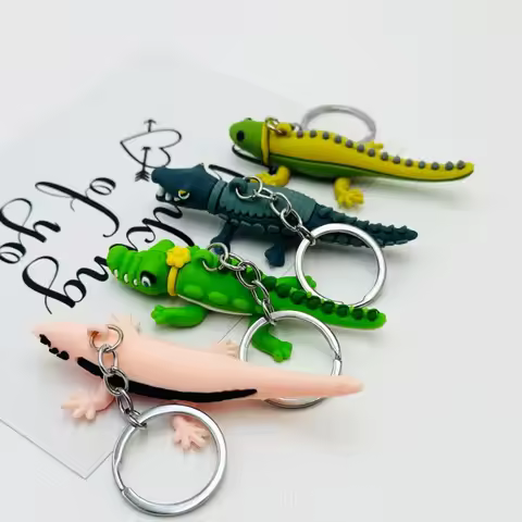 New Creative Fashion Crocodile Keychains PVC Lizard Key Chain Cartoon Car Keyring Pendant for Studen