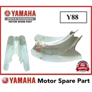 YAMAHA Y88 LEGSHIELD ASSY 0 LEG SHIELD KEPAK SAYAP FRONT COVER PUTIH WHITE Y-88 Y 88 SUPER88 56J YAM