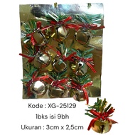 XG-25129 gold ring size 3x2.5cm contents 9