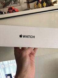Apple Watch SE 44MM 星光色全新未拆封
