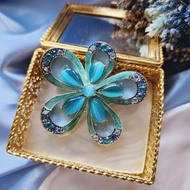 美國西洋古董飾品 / MONET藍色貓眼晶鑽萊茵花銀色胸針/別針