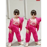 Bộ quần áo gấu dâu 3 chi tiết cho bé gái