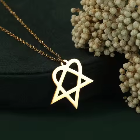 Chandler Stainless Steel Heart Pentagonal Pendant Necklace Geometric Chain Necklaces Jewelry for Wom