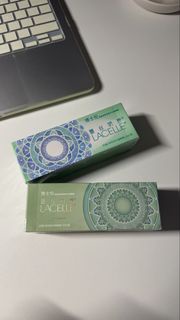 BAUSCH + LOMB eye contacts