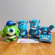 4 friends in genuine MonstersUniversity