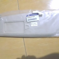 HYUNDAI SELL sun visor rightKiri original H1HYUNDAI