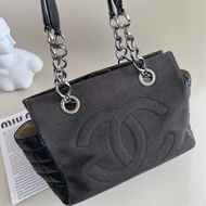 Chanel香奈兒 黑銀網袋手拎單肩包