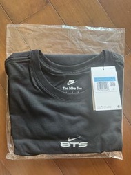 NIKE X BTS WOMAN BLACK T-SHIRT Size M KOREA SEOUL ARIRANG
