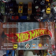 hot wheels motor oils box set