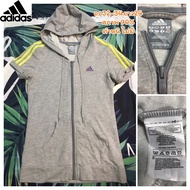 adidas originals hoodie shirts Short Sleeve Shirt With Hat Gray Brand Authentic 1 Second Hand Imported From USA.