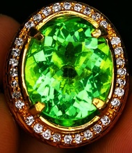 Batu permata natural green moldavite jumbo