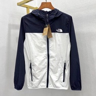 North Face เสื้อแจ็คเก็ตสำหรับทั้งหญิงและชายครีมกันแดดสำหรับผู้ชายแจ็คเกตกันน้ำเสื้อคู่รักกันลมมีฮู้