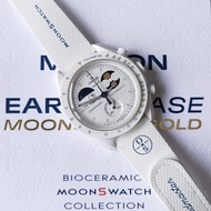 Swatch | นาฬิกา SNOOPY รุ่นพิเศษ Moon Phase Earth Phase สีทอง Moonshine