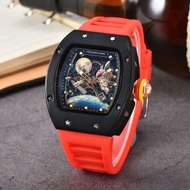 Planet Astronaut Embossed New Men's Light Watch Hollow Fashion Trend Watch Light Luxury z