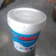 Cat Tembok Ekonomis Aries Pail 20KG / AVIAN BRANDS/aries kambing SW 20kg