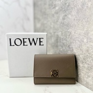💗香緹國際精品💗 LOEWE 象灰金 三折短夾