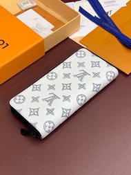 LV Zippy Wallet  拉鍊款 壓紋印花牛皮革 拉鍊銀包 男女同款