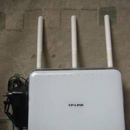 TP-LINK AC1900 Wireless Gigabit Route...