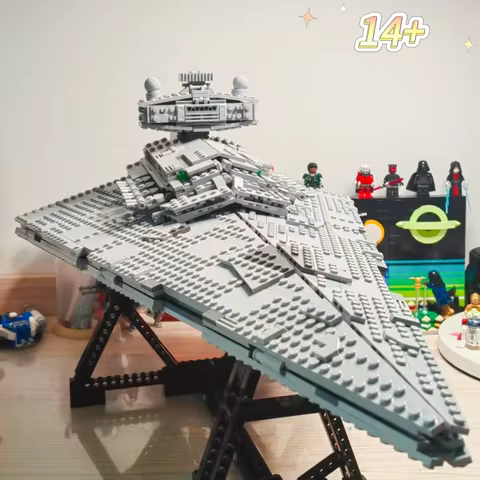 Interstellar theme 1555pcs UCS Star Battle Imperial Star Destroyer Building Block With 7 Dolls Prese