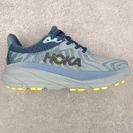 Hoka One One Challenger ATR 7