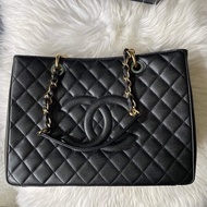 Chanel Gst 黑色荔枝金釦 近新19開