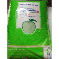 Jati Carnation Green Beras Super Import 10kg