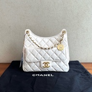 🆕香奈兒Chanel 23B白色金扣油蠟皮天貓精靈hobo包中號單肩包斜挎包