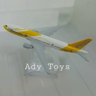 FLY SINGAPORE B777-6 MINIATURE DIECAST METAL PLANE